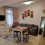 Burgfrieden 6 * كوتشيم