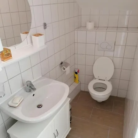 Апартаменты Burgfrieden 6 *