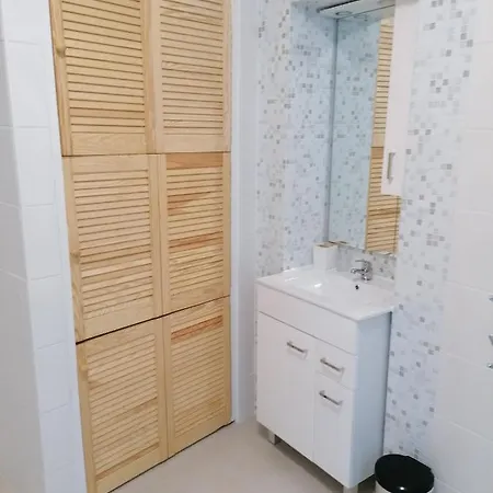Burgfrieden 6 *