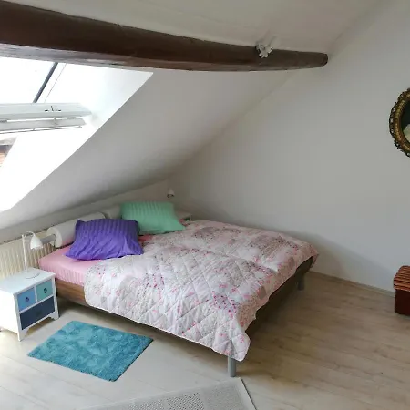 Burgfrieden 6 Apartment